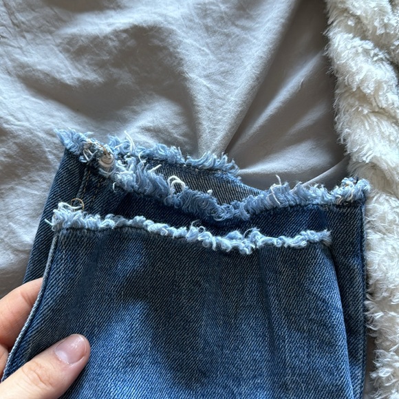 Old Navy Jeans - Picture 2 of 8